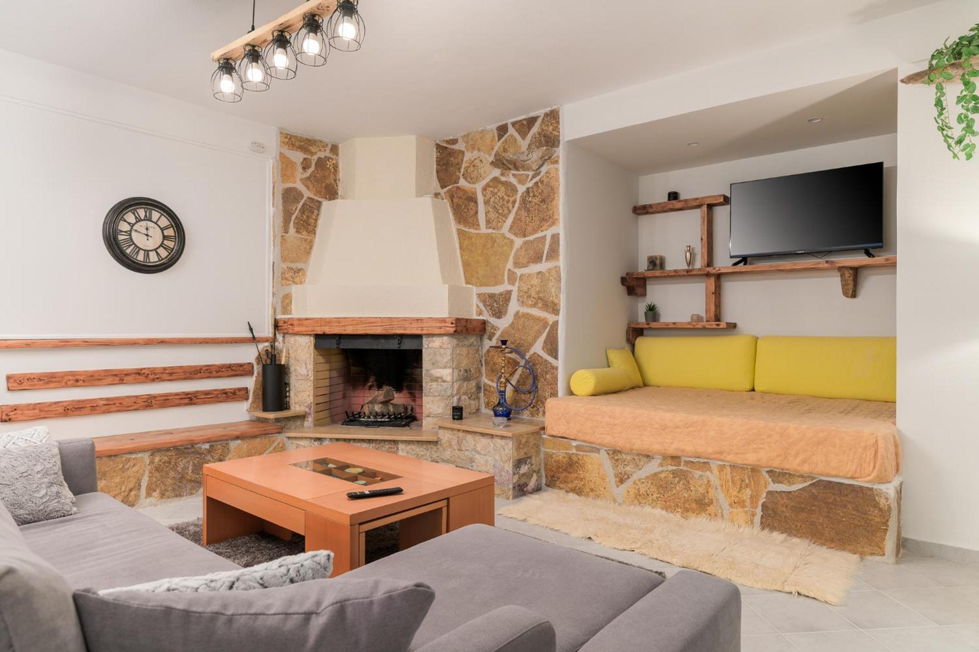 Domelia'S Luxury Apartments Near Airport & Beach Artemida  Zewnętrze zdjęcie